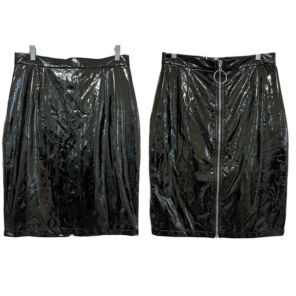 Disturbia Dresses & Skirts - Disturbia Black Vinyl Pencil Skirt Back Zip Knee Length US Size 10